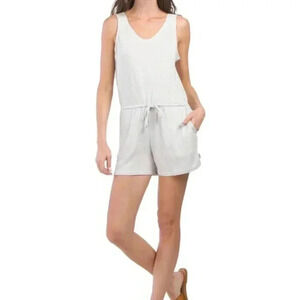 Lifestyle Romper (Color: Chalk)